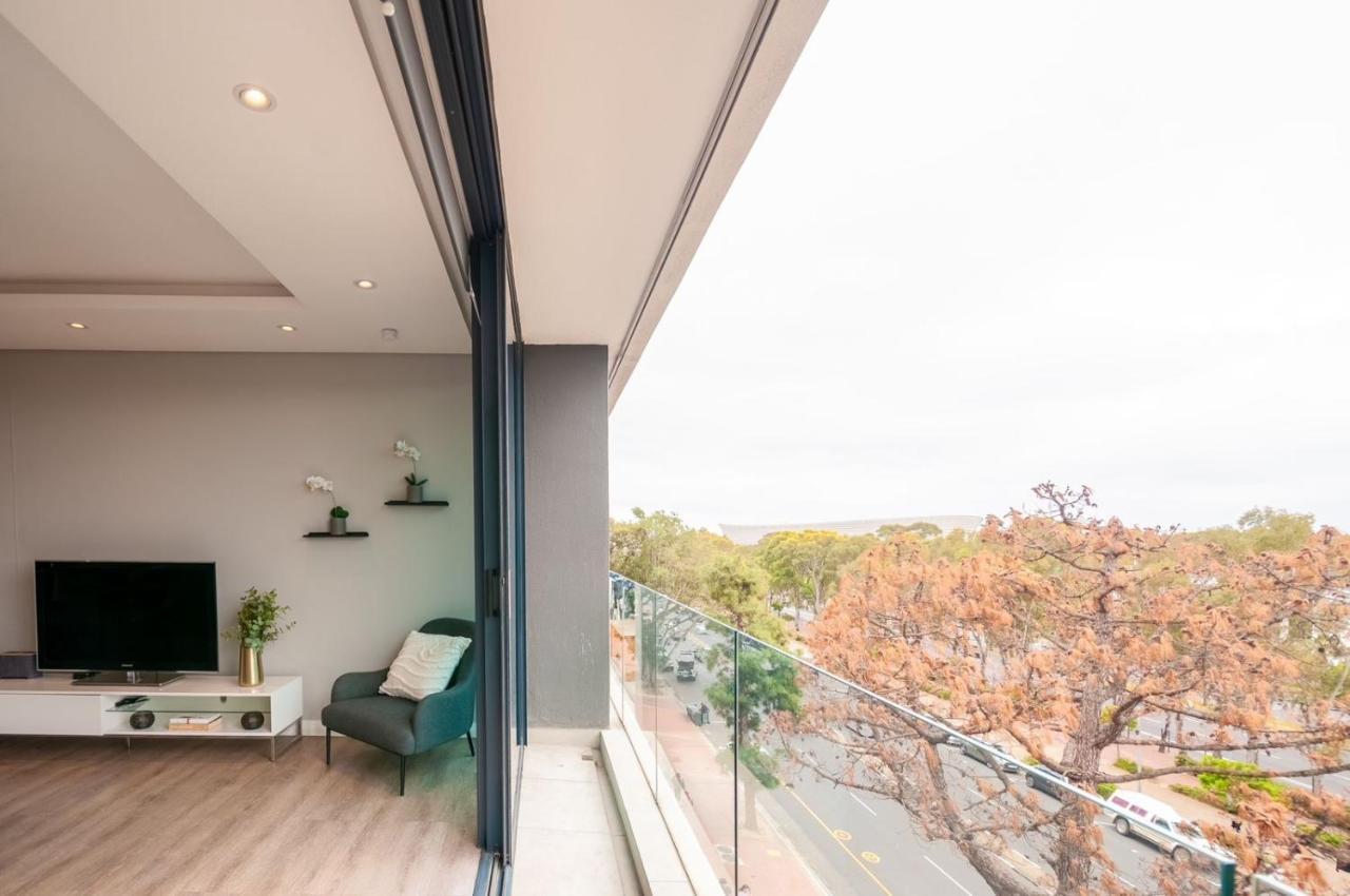 Greenpoint Designer Apartment Near Stadium & Waterfront Кейптаун Екстериор снимка